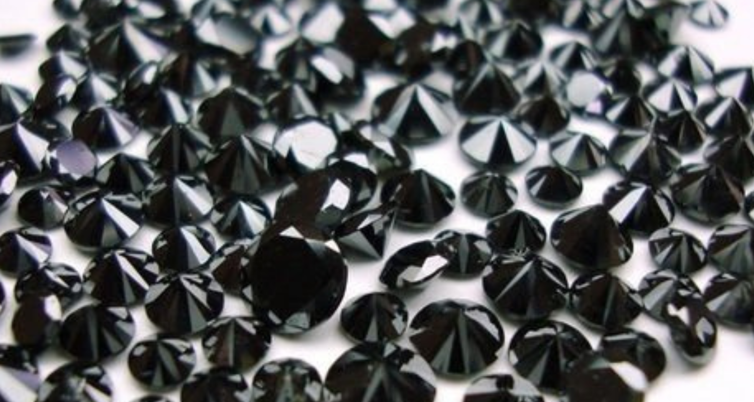 Como identificar um diamante negro